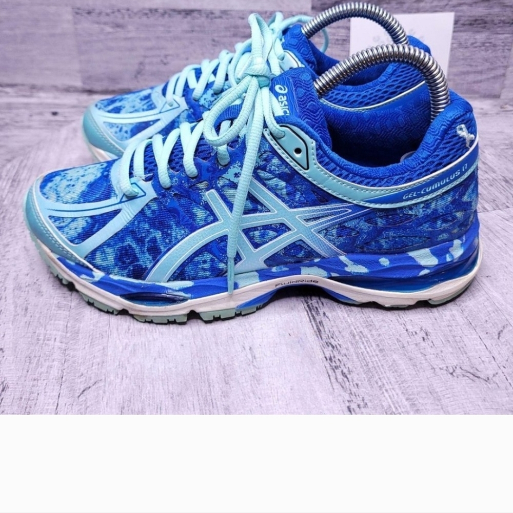 EUC Asics Gel Cumulus 17 Running Sneaker, Size 6 - Picture 2 of 6